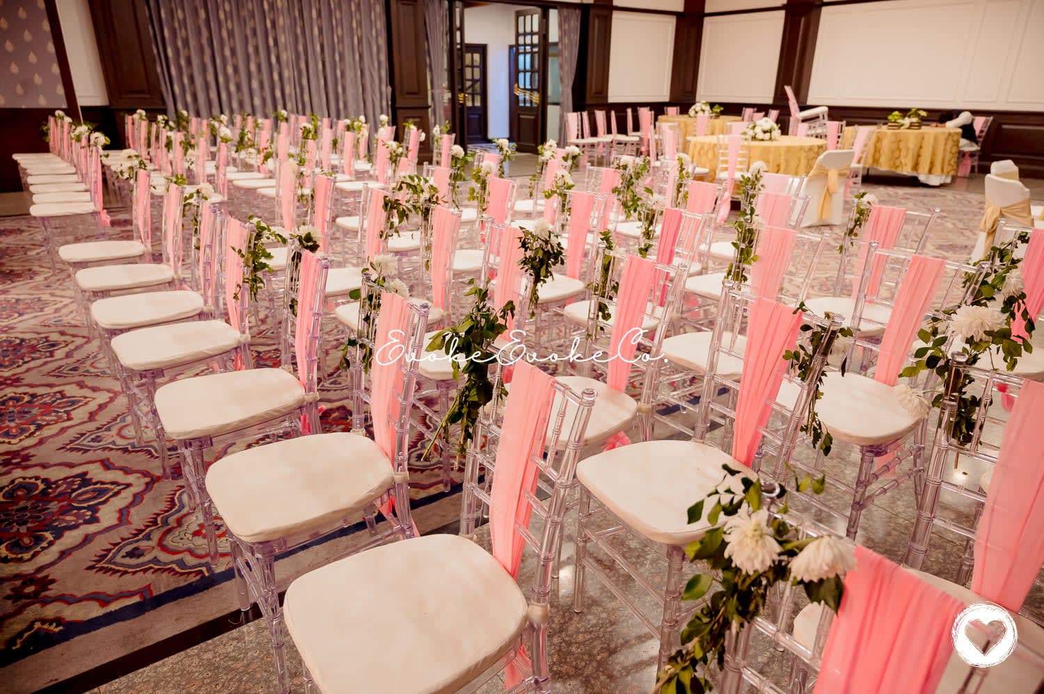 Love in the Details: Crafting Your Dream Wedding with Ease